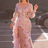 Robe de soirée rose fendue en maille à paillettes